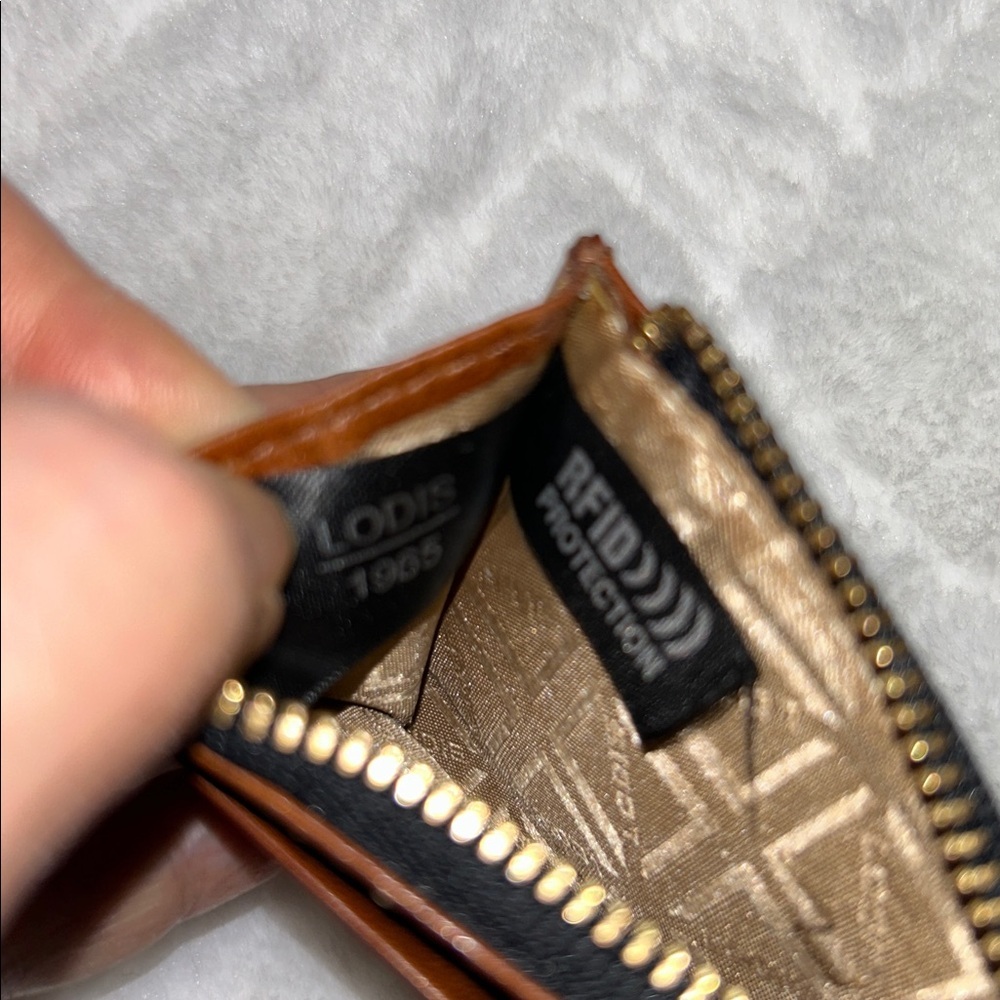 Lodis Brown RFID Leather Zip Card Wallet - Picture 3 of 5